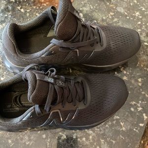 Shoes, please read description before purchase